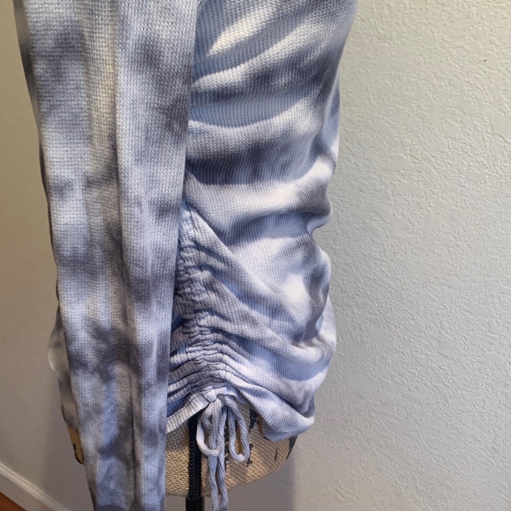 PINK Victoria's Secret Gray Tie-Dye Long Sleeve Tee - Picture 6 of 8
